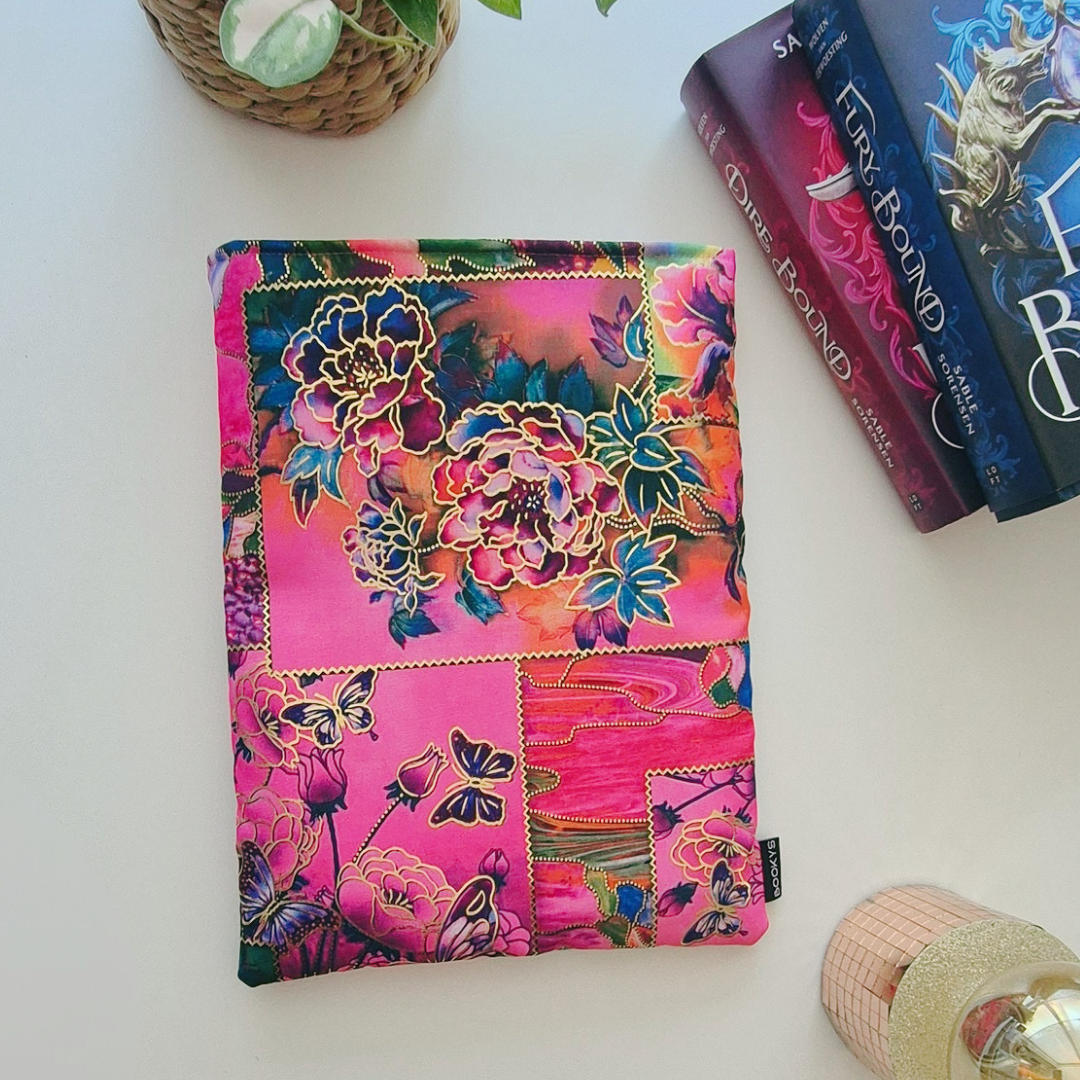Book Sleeve Large "Golden Garden"