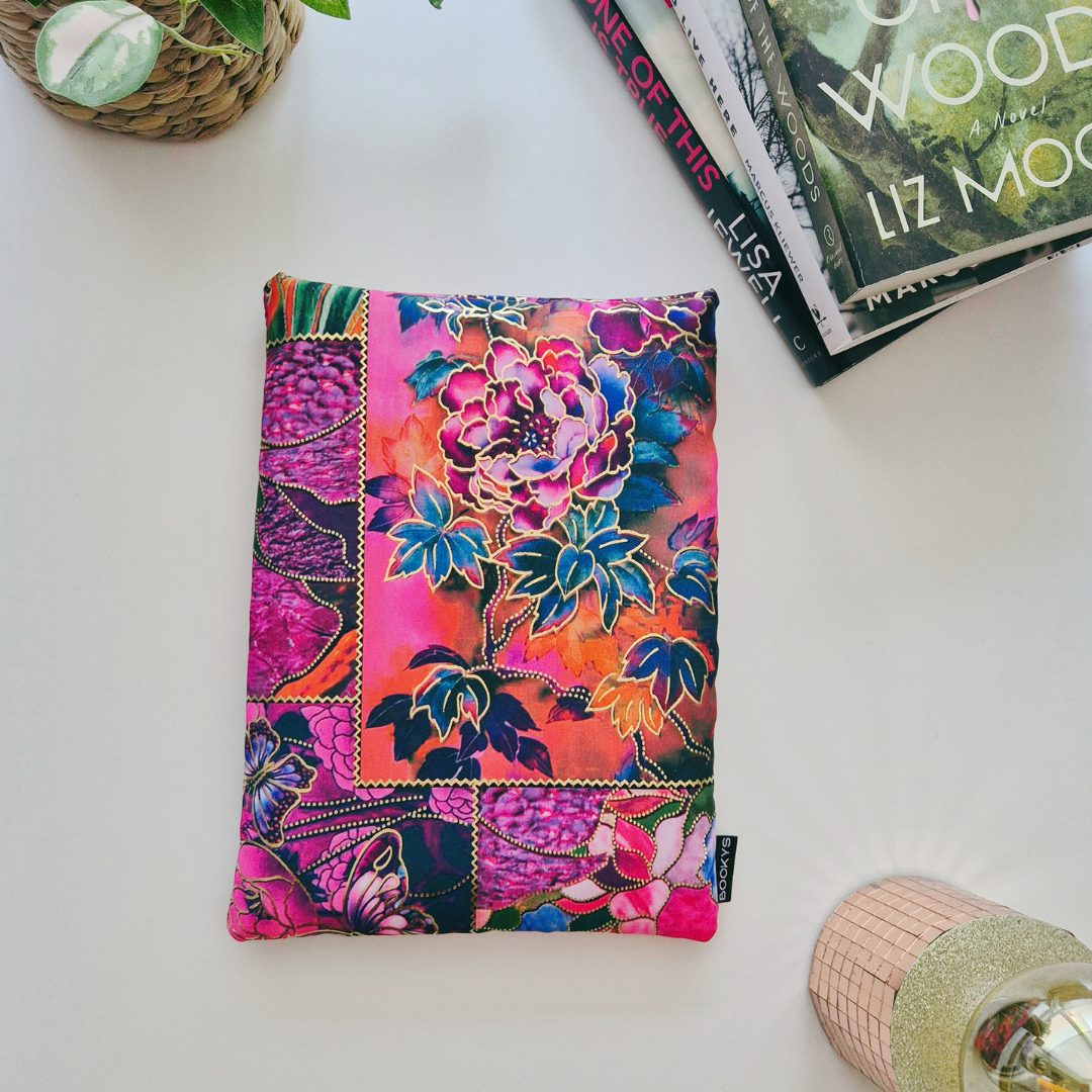 Book Sleeve Medium "Golden Garden"