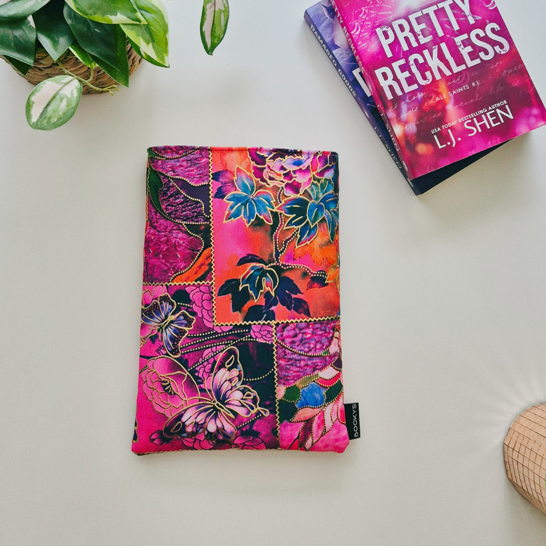 Book Sleeve Small "Golden Garden"