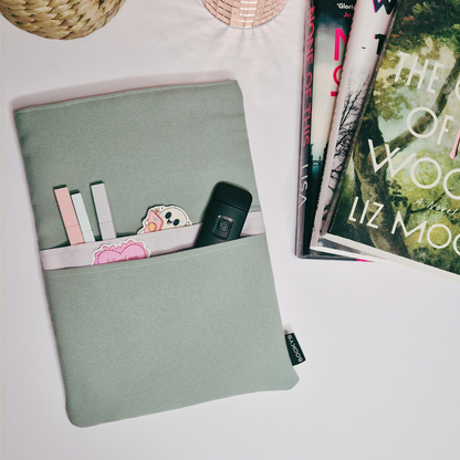 Book Sleeve Medium Green