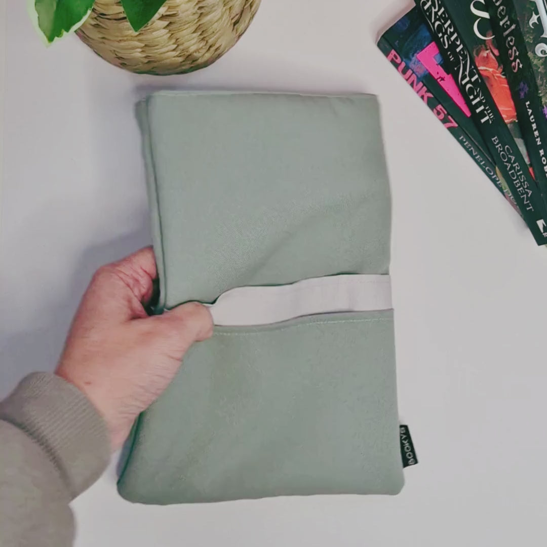 Book Sleeve Small Green