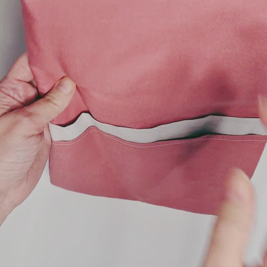 Book Sleeve Large Dark Pink