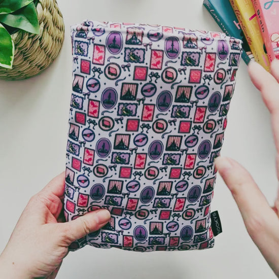 Book Sleeve Small Escape the Ordinary